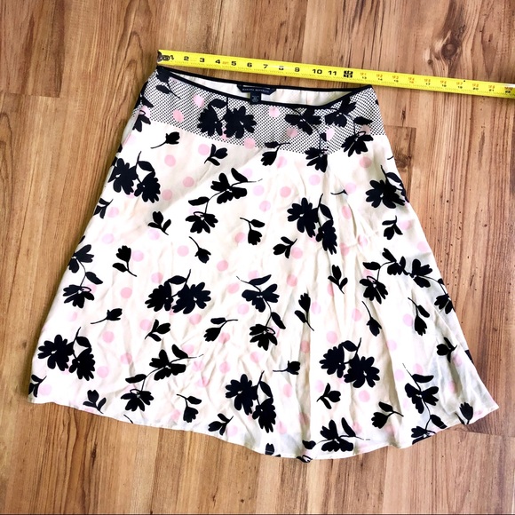 BANANA REPUBLIC Silk Floral Skirt Size 4 Petite Women’s - Picture 8 of 16